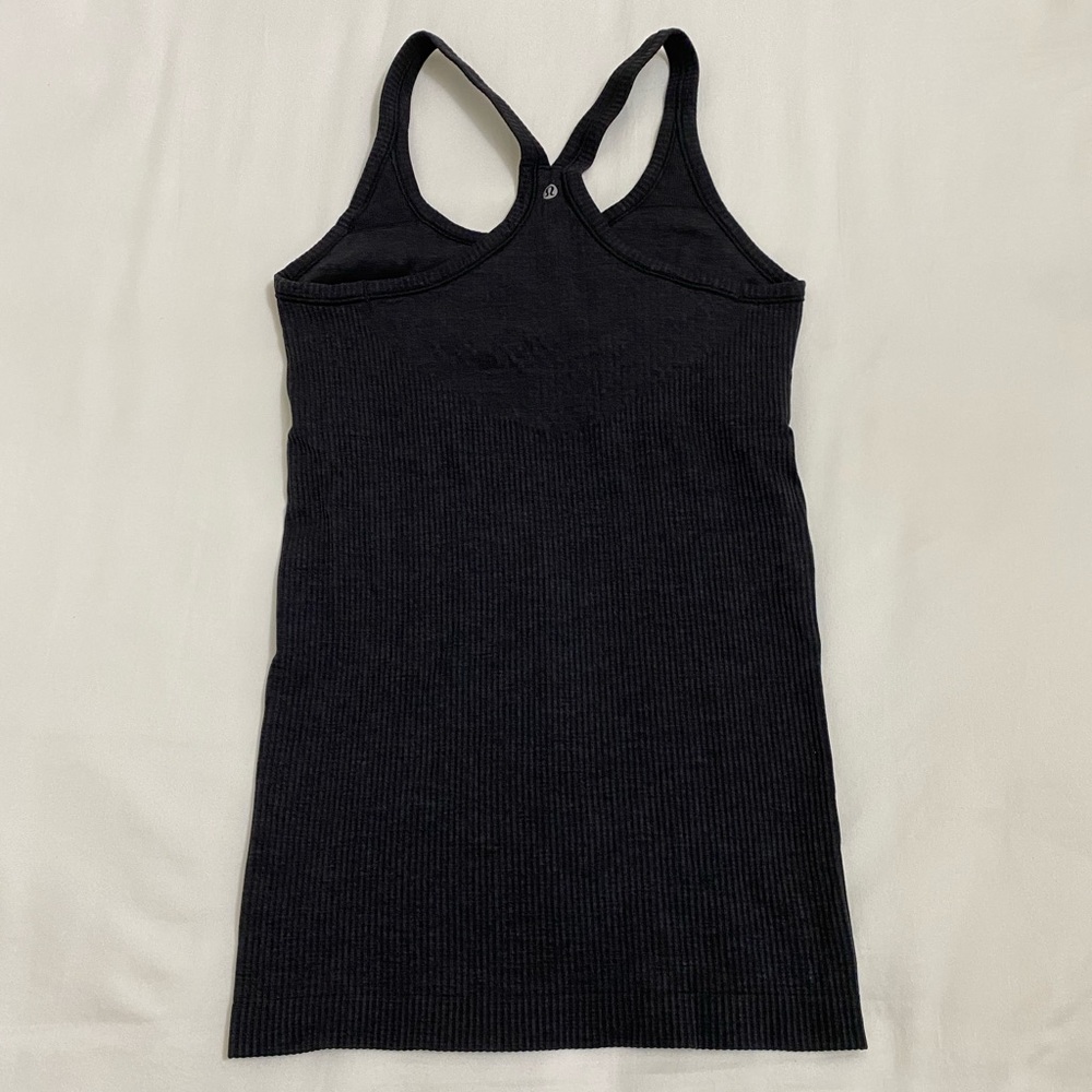 Lululemon Ebb to Street Tank (Built in Bra)